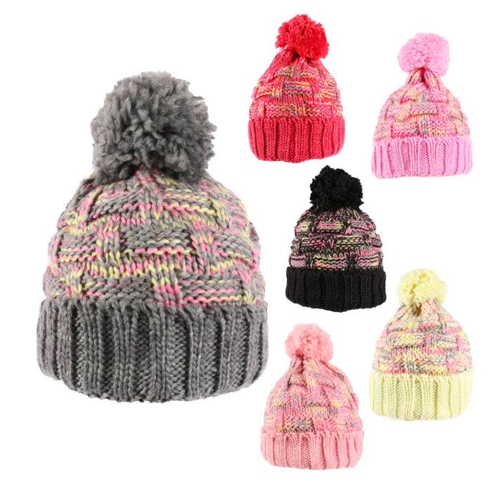 Gorro con Pompon Trenzado Afelpado