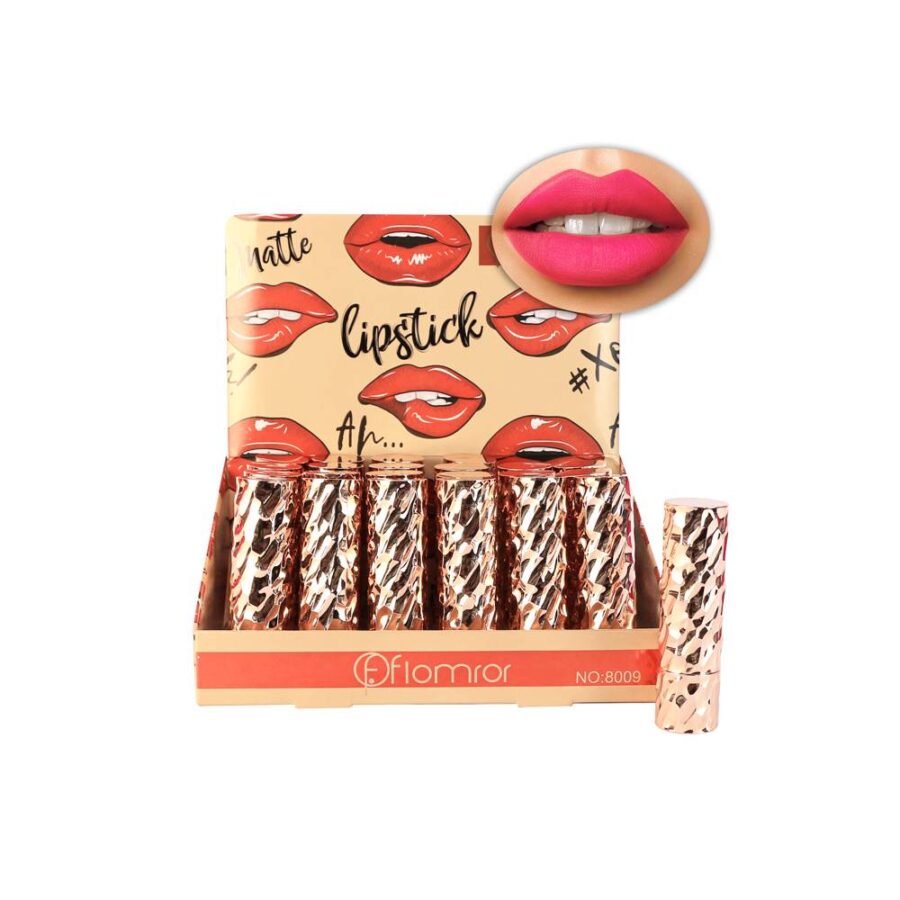 Labial en barra mate con 24 piezas