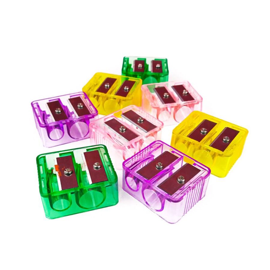 Sacapuntas semi transparente doble con 12 piezas