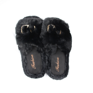 Pantuflas fashion de peluche